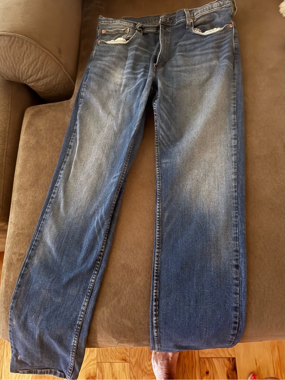 Vintage Levi's Men's 555 Faded Blue Straight Jeans